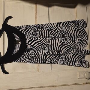 Black and White Zebra Print Sleeveless Top